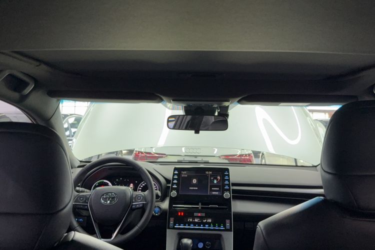 Used Toyota Avalon 2019 Dual-Engine 2.5L Luxury Edition China VI Standard