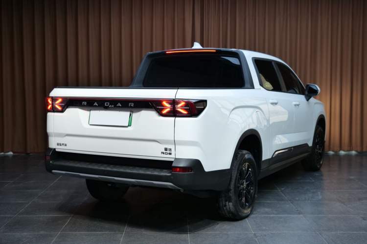 Used  Horizon 2024 415 km Two-Wheel-Drive Science & Innovation Edition
