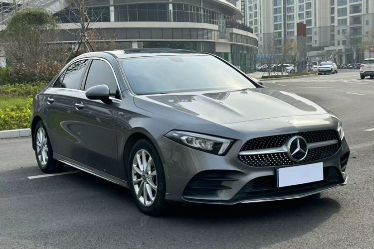 Used Mercedes-Benz A-Class 2021 A 200 L Sport Sedan Fashion Model