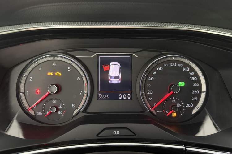 Used Volkswagen Tayron 2022 330TSI Two-Wheel Drive Luxury Smart Connectivity Version
