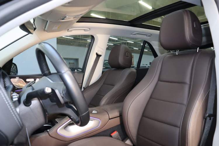 Used Mercedes-Benz GLE 2022 GLE 350 4MATIC Stylish Model
