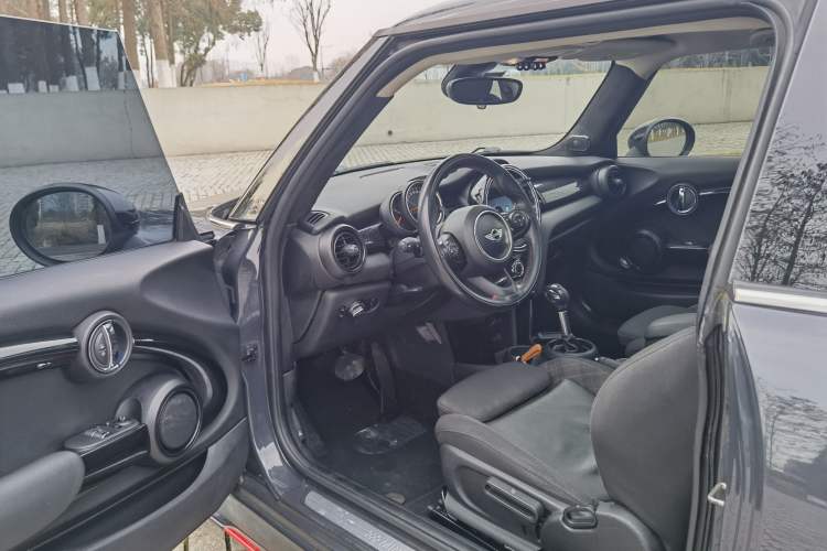 Used  MINI 2016 2.0T COOPER S
