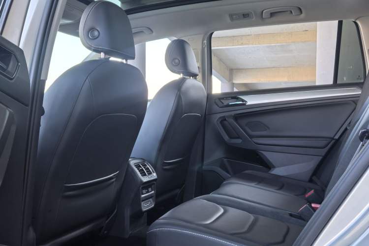 TDK.VehicleDetails.img