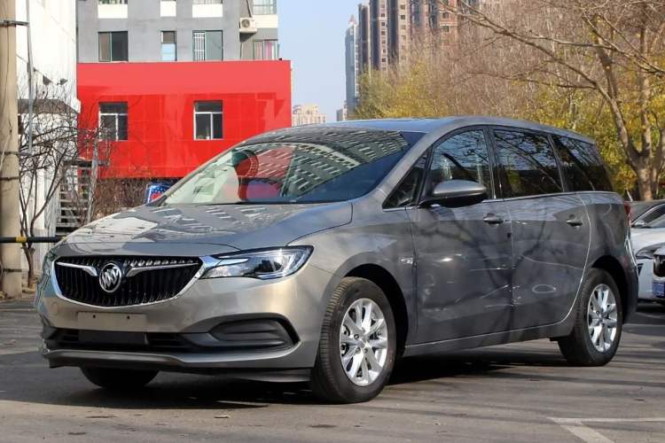 Used Buick GL6 2018 18T 6-Seater Luxury Model
