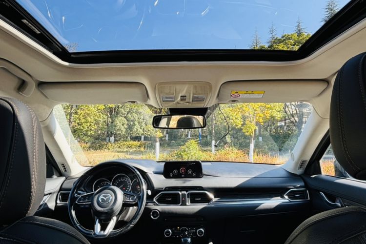 Used Mazda CX-5 2017 2.5L Automatic 4x4 ZhiZun Version China V Standard
