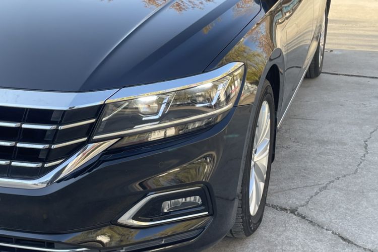 Used Volkswagen Passat 2020 330TSI Elite Edition China VI
