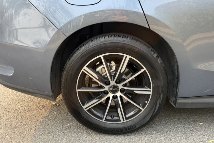 Used BYD Seal 06 New Energy 2024 DM-i 80KM Prestige Model
