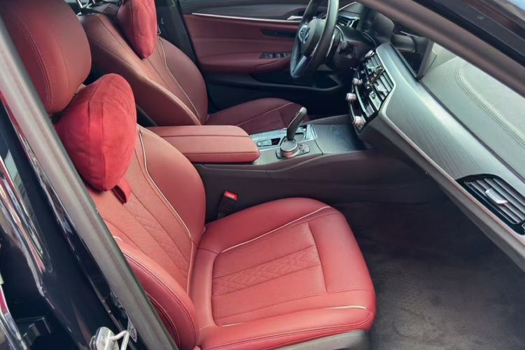 Used BMW 5 Series 2022 530Li Leading Model M Sport Package
