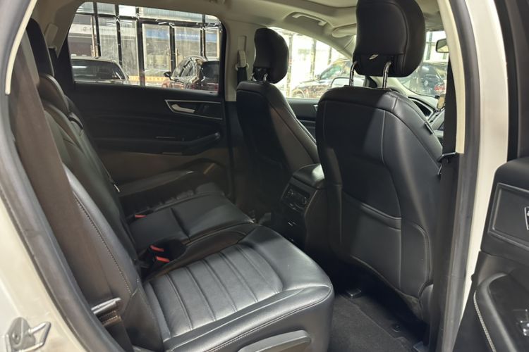 Used Ford Edge 2018 EcoBoost 245 Two-Wheel-Drive Titanium 7-Seater China V Standard
