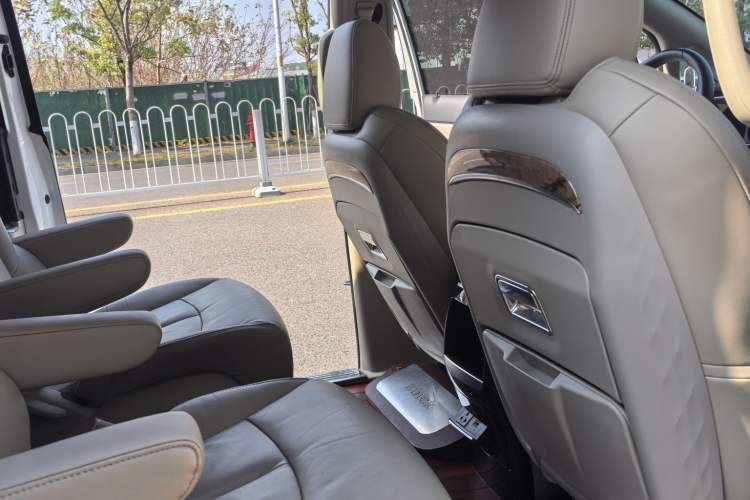 Used Buick GL8 2017 25S Luxury Version China V Standard
