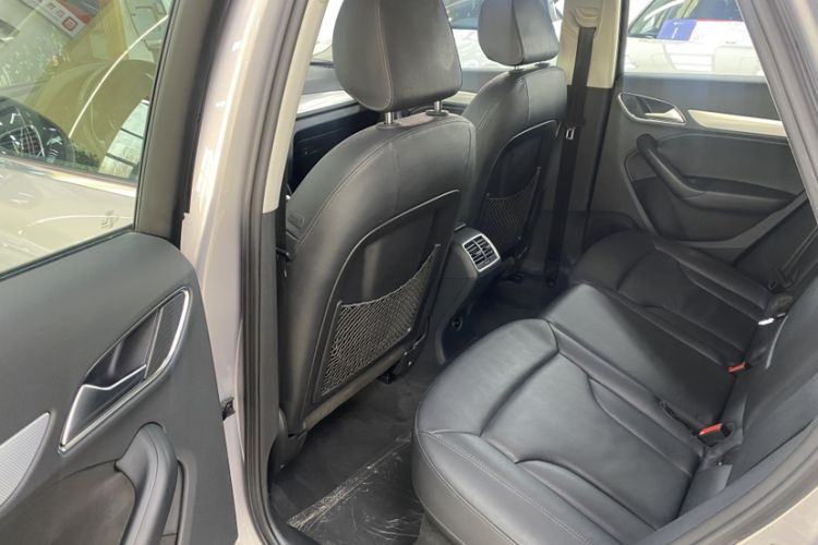 Used Audi Q3 2015 35 TFSI quattro Technology Edition
