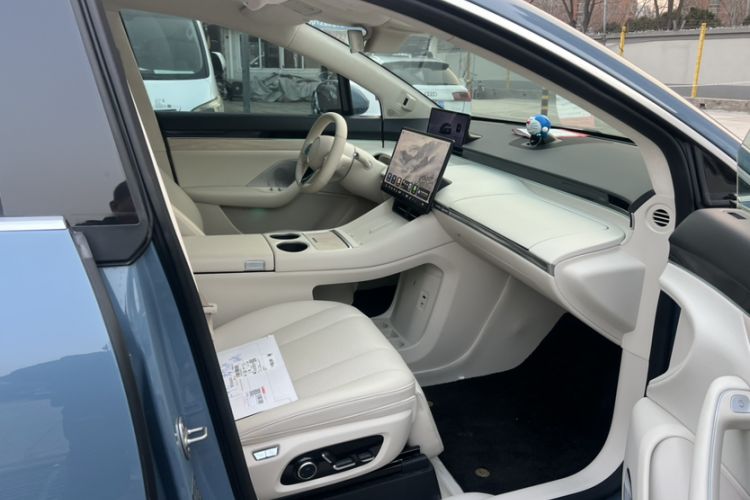 Used Hima Luxeed R7 2025 Range-Extended Version 251 km Max