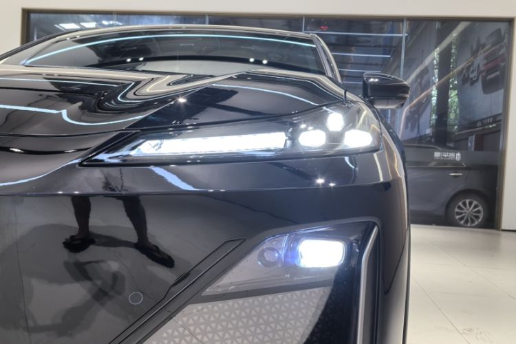 Used  S07 2023 200Max Range-Extended Version
