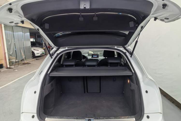 Used Audi Q3 2015 35 TFSI Comfort Model
