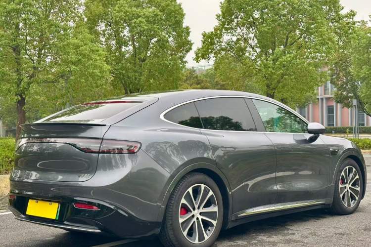 Used Hima Luxeed R7 2024 All-Electric 736 km Ultra
