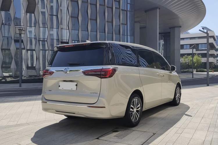 Used Buick GL8 2021 ES Land Cruiser 653T Luxury Edition
