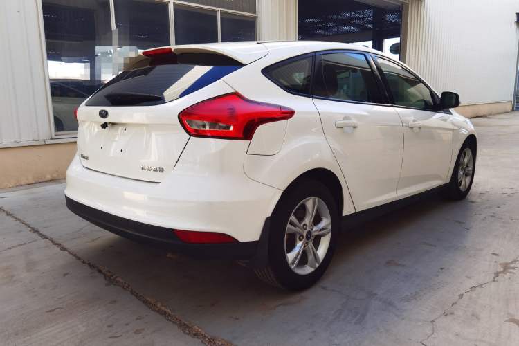 Used Ford Focus 2015 Hatchback 1.6L Automatic Comfort Model
