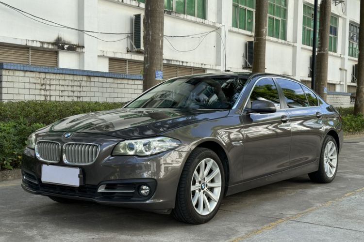 Used BMW 5 Series 2014 535Li Leading Model
