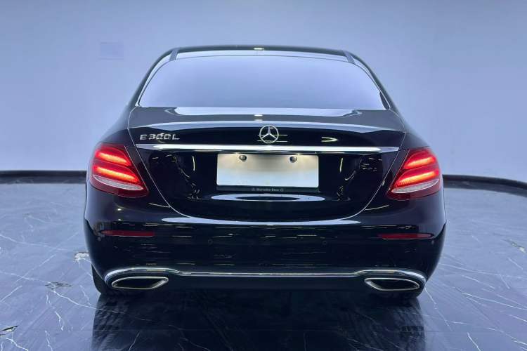 Used Mercedes-Benz E-Class 2018 Facelift E 200 L
