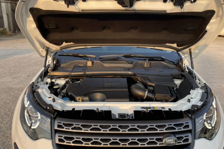 Used Land Rover Discovery Sport 2019 240 PS SE Version China VI Standard