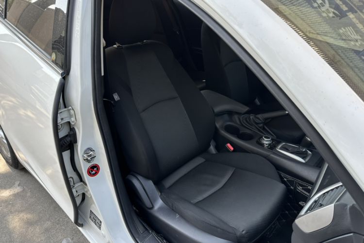 Used Mazda Mazda 3 Axela 2019 Cloud-Controlled Version Sedan 1.5L Automatic Comfort Trim China VI Standard
