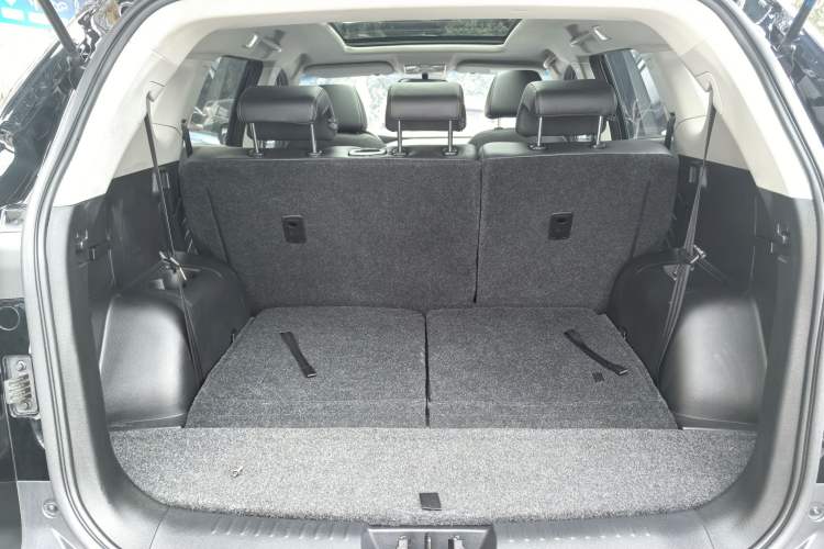 Used JETOUR X70M 2021 1.5T DCT Prestige Partner 7-Seater
