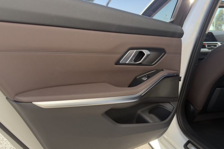 Used BMW 3 Series 2021 Restyled 325Li M Sport Package
