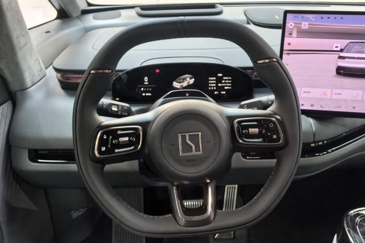 Used Zeekr MIX 2025 Long-Range Intelligent Driving Edition
