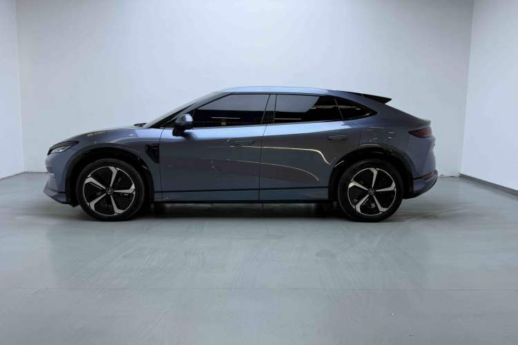 Used BYD Song L EV 2025 662 km Advanced Intelligent Driving Version
