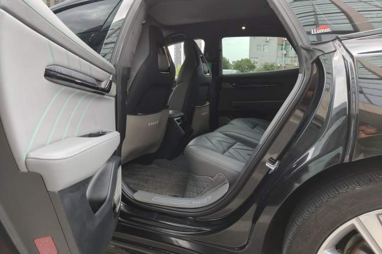 Used Zeekr 001 2021 Ultra-Long Range Single-Motor WE Edition
