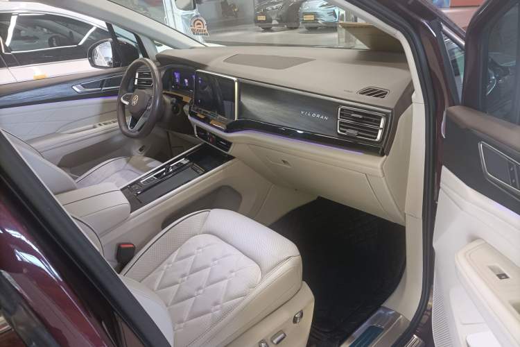 Used Volkswagen Viloran 2022 380TSI Prestige Edition
