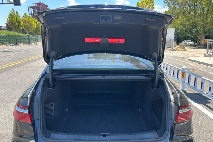 Used Audi A8 2018 A8L 55 TFSI quattro Luxury Edition
