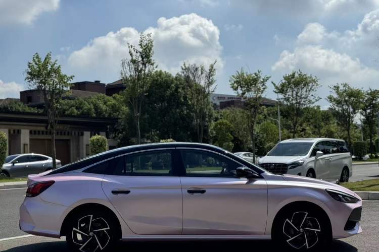 Used MG 5 2021 300TGI DCT Luxury Flagship Edition
