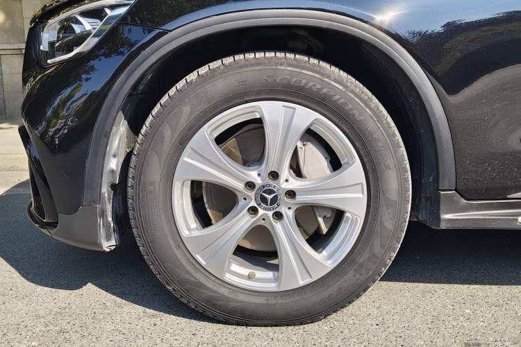 Used Mercedes-Benz GLC 2020 GLC 260 L 4MATIC Dynamic Model