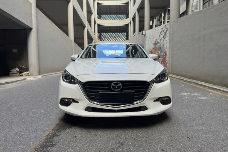 Used Mazda Mazda 3 Axela 2017 Sedan 1.5L Automatic Comfort Model Emission Standard China V
