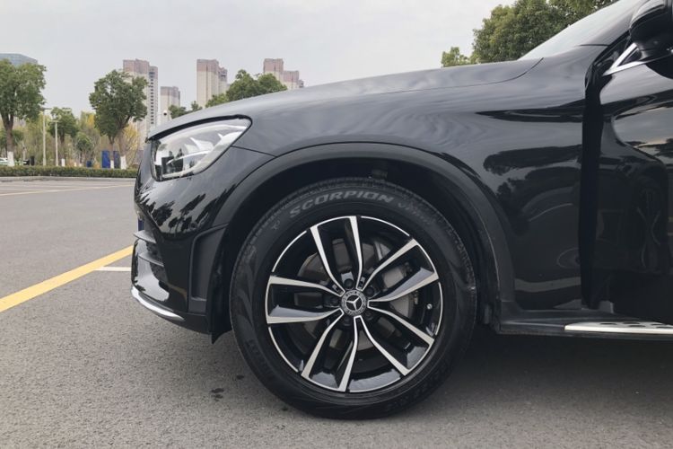 Used Mercedes-Benz GLC 2021 GLC 300 L 4MATIC Dynamic Model