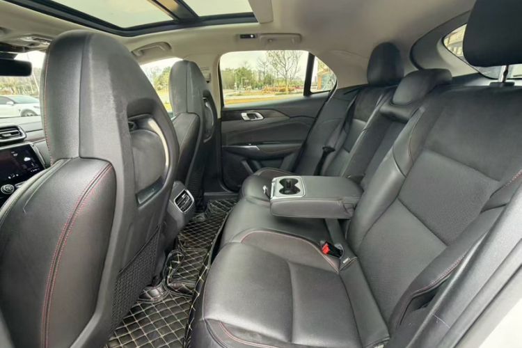 Used Lynk & Co 02 2019 High-Energy Edition 2.0T Automatic Two-Wheel Drive Pro Version China VI Standard