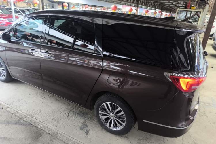 Used Buick GL8 2017 ES 28T Premium Version China V Standard
