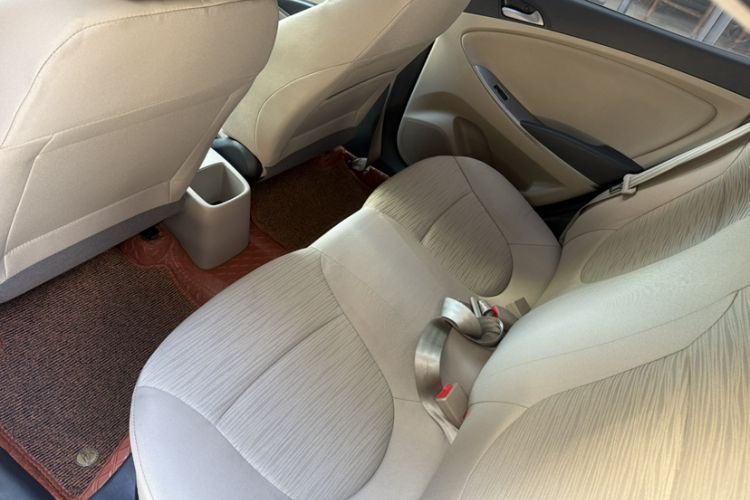 Used Hyundai Verna 2014 1.4L Automatic Leading-Edge GLX
