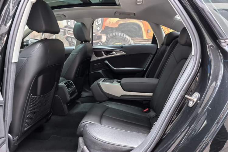 Used Audi A6L 2018 30th Anniversary Edition 35 TFSI Fashion Model