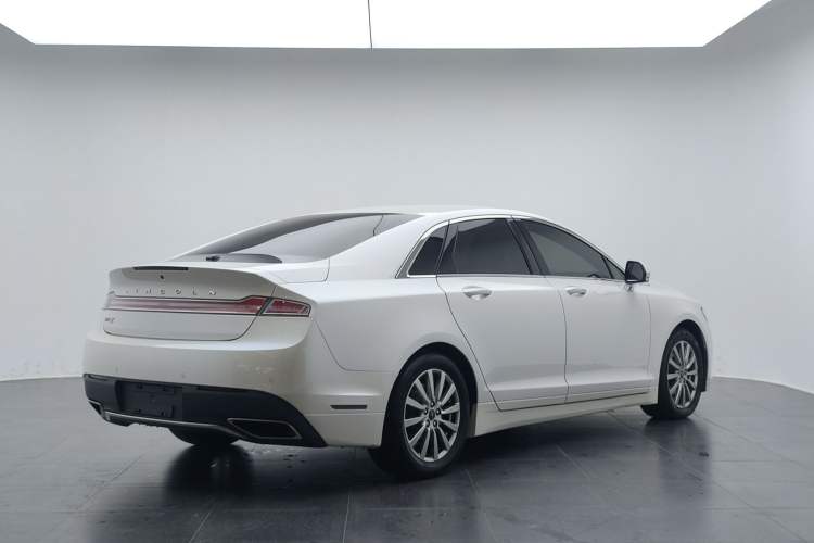 Used Lincoln MKZ 2018 2.0T Premium Edition
