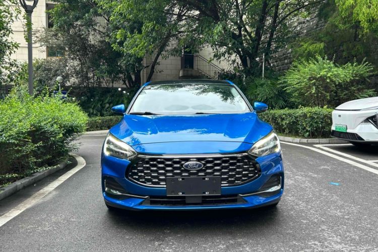 Used Ford Focus 2021 Sedan EcoBoost 180 Automatic Trendy Model