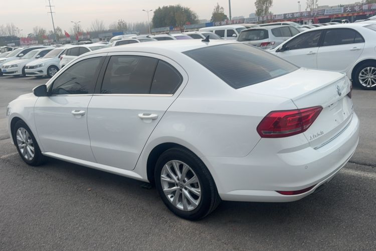 Used Volkswagen Lavida 2017 230TSI DSG Comfort Edition
