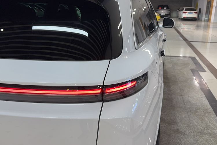 Used Li Auto L7 2023 Pro Model
