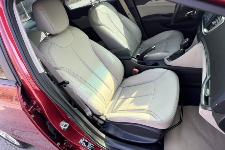 Used Buick GT 2018 15T Dual-Clutch Elite Model China V Standard