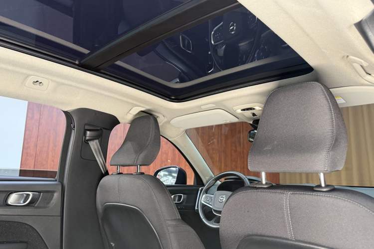 Used Volvo XC40 2021 T4 4x4 SmartDrive Fashion Edition
