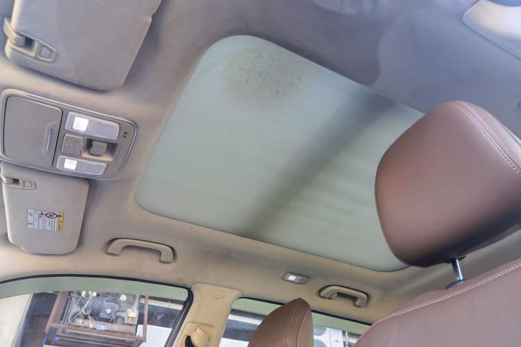 Used Geely Auto Emgrand X7 Sport 2016 1.8TD Automatic All-Wheel-Drive ZhiZun Edition