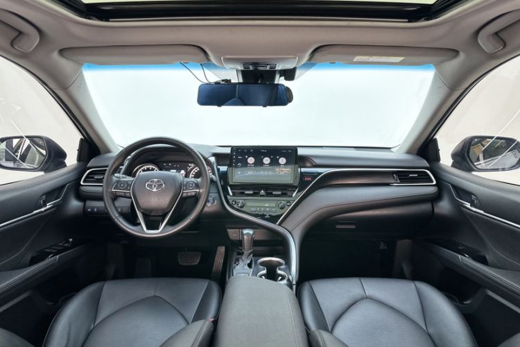 Used Toyota Camry 2021 2.0G Luxury Edition