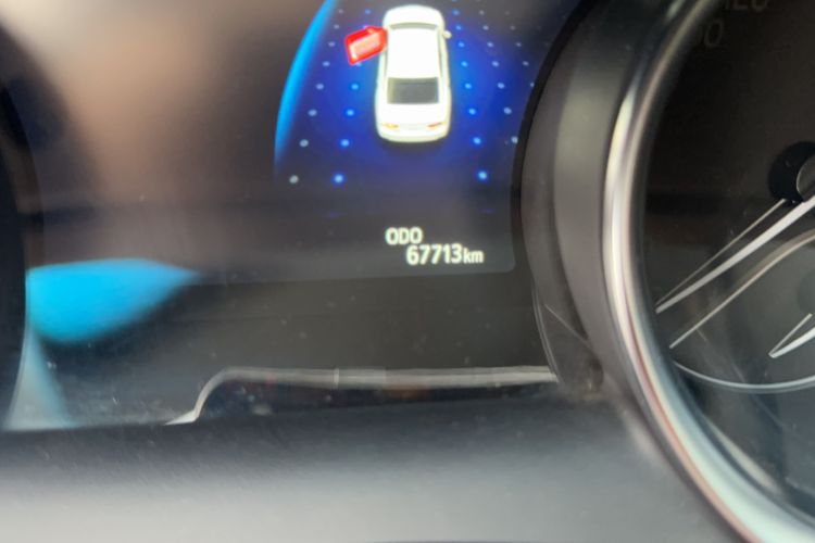 Used Toyota Camry 2021 2.0G Luxury Edition
