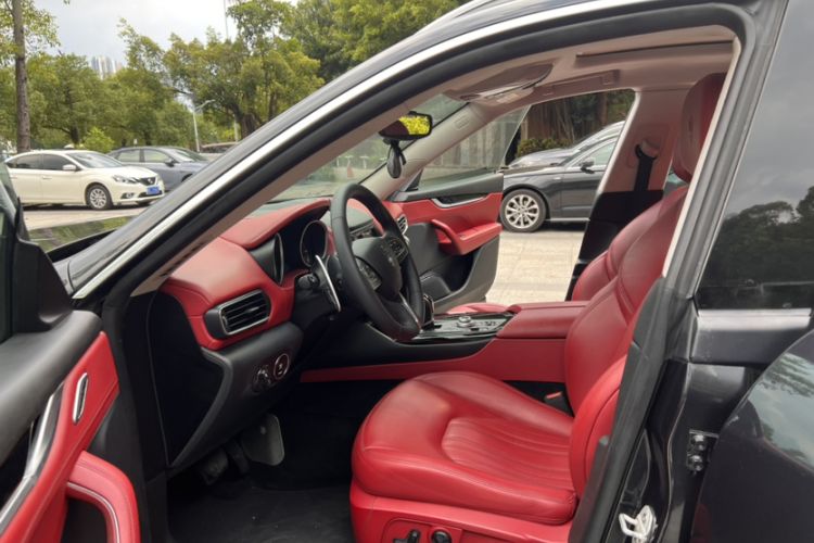 Used Maserati Levante 2016 3.0T Standard Edition
